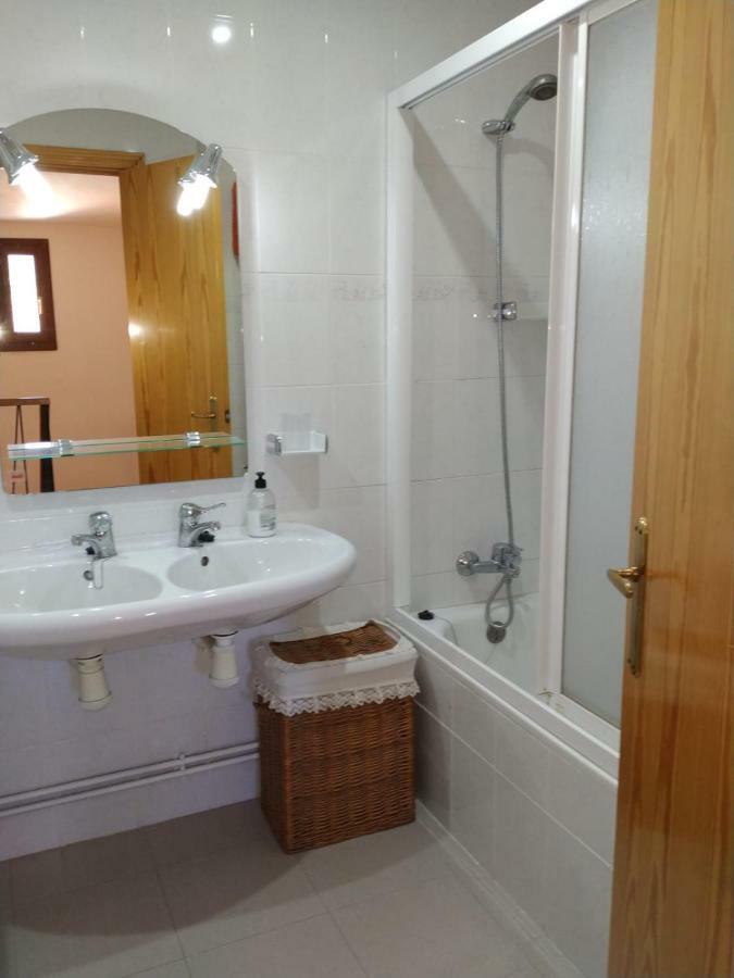Casa Rural Casco Antiguo Nuevalos Ngoại thất bức ảnh